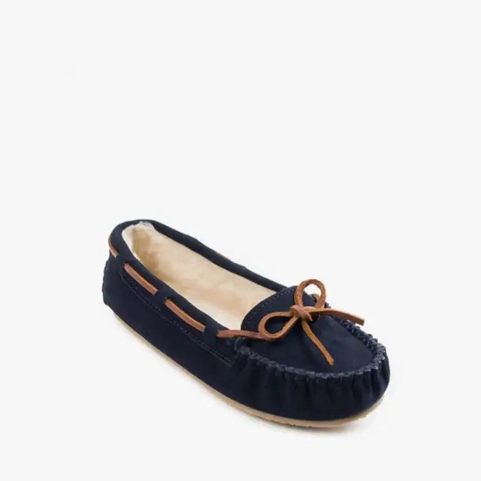 Minnetonka Cally (Women's) - Navy Sport Inspired Slip Fit Travel