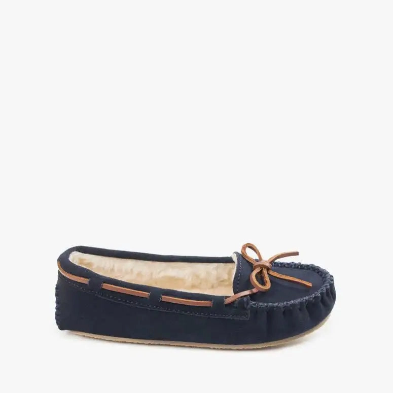 Slip On Slip Slip Ready Minnetonka Cally (Women's) - Navy