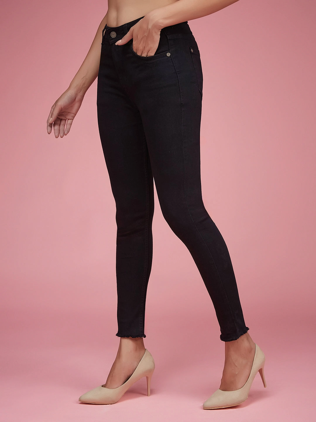 Women's Black Slim-Fit High-Rise Denim Jeans Stylish Look