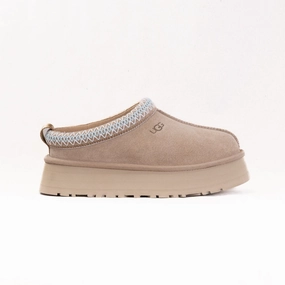Slip Fit Shoes UGG Tazz II (Women's) - Sand