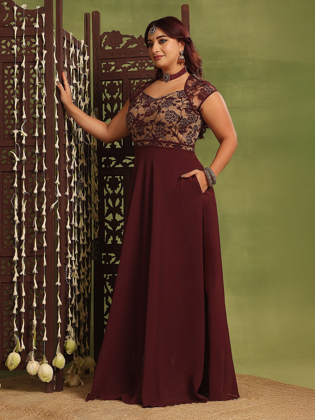 Soft Composition Women's Wine & Beige Floral V-Neck Cap-Sleeves Lace-Overlaid Fit & Flare Paneled Maxi Dress