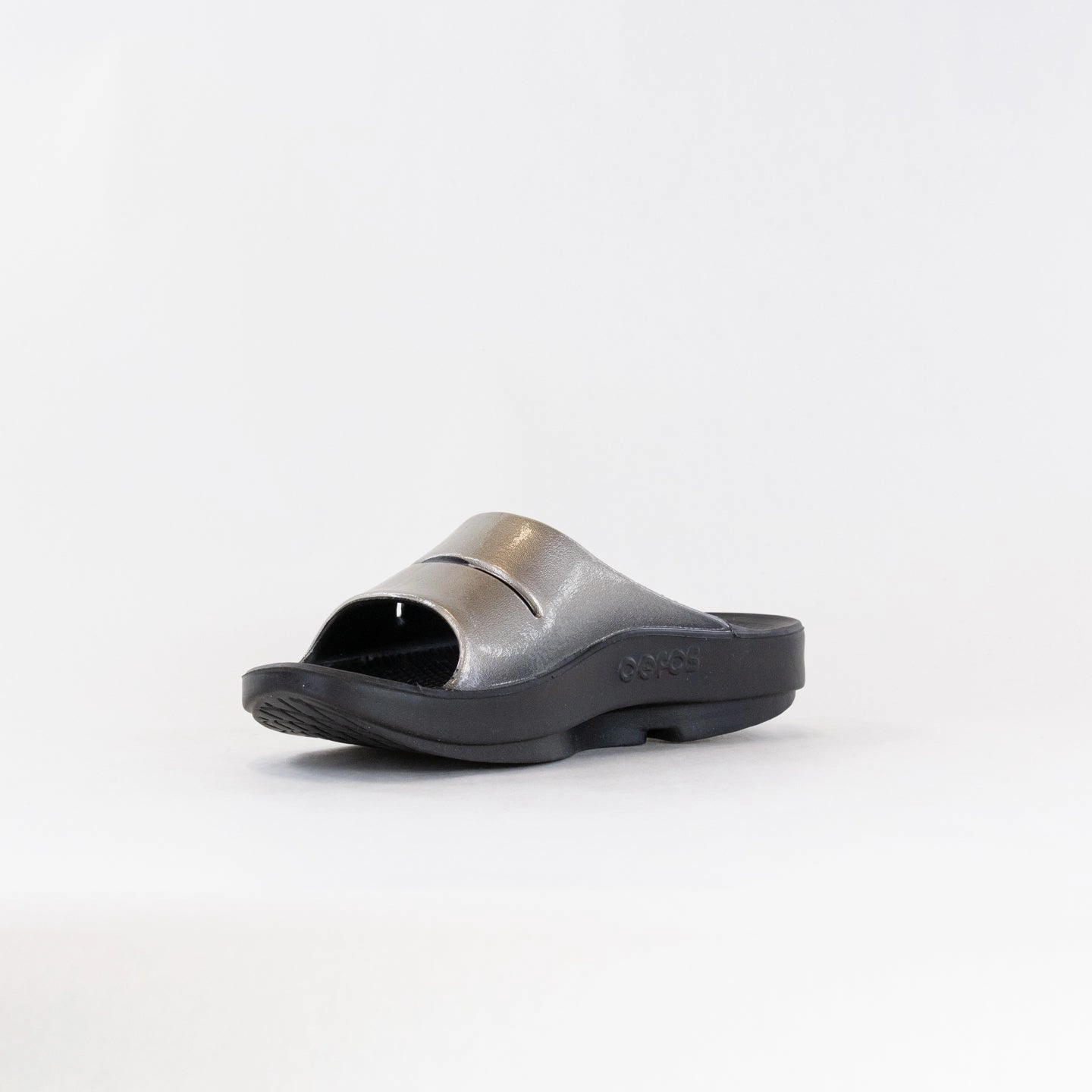 OOFOS OOahh Luxe Slide Sandal (Women's) - Latte Beach Sandals