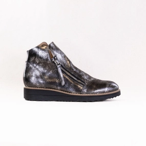 Django & Juliette Ohmy (Women's) - Black/Pewter Outdoor Function