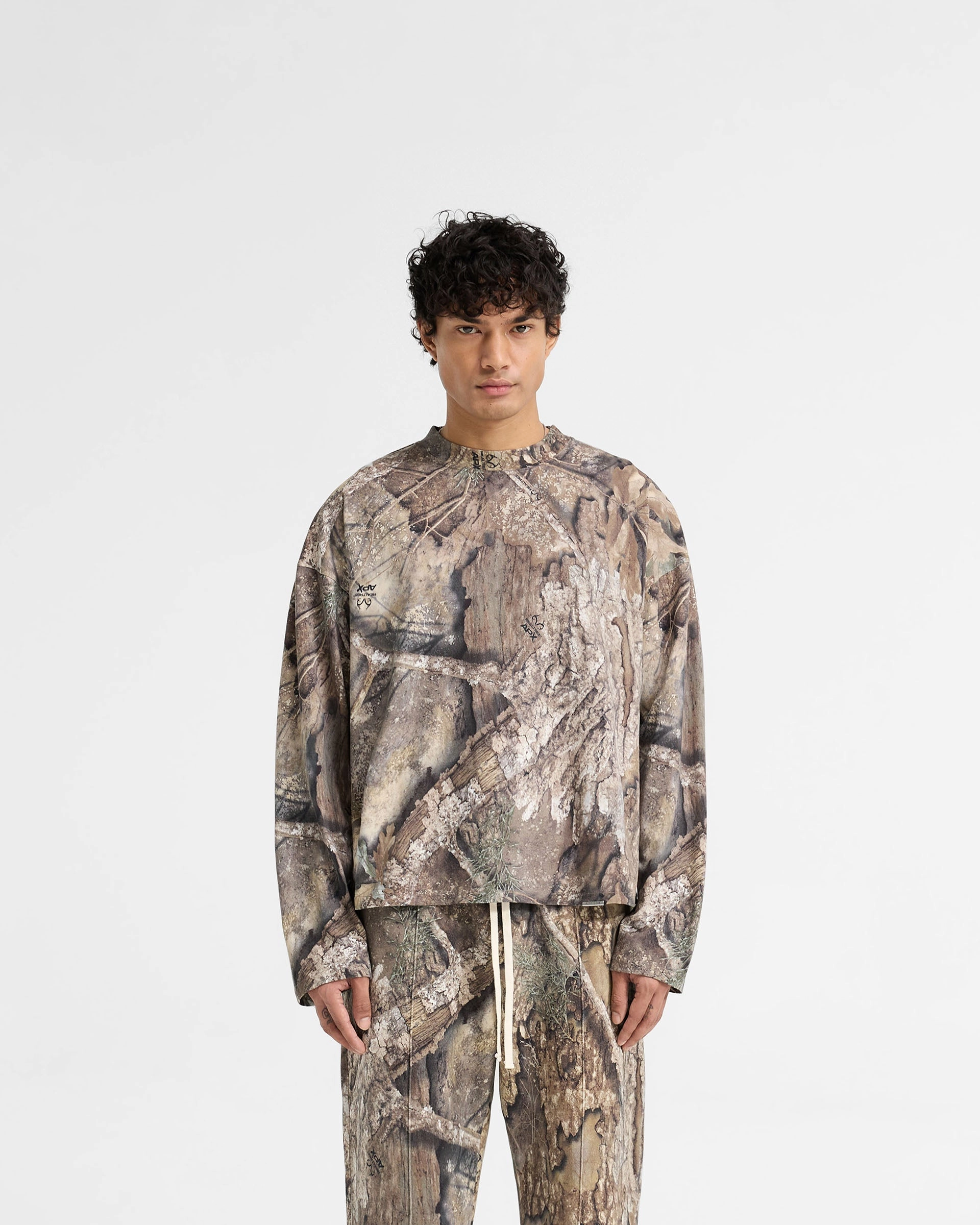 Casual Layer Wear Realtree? Camo Long Sleeve T-Shirt - Camo