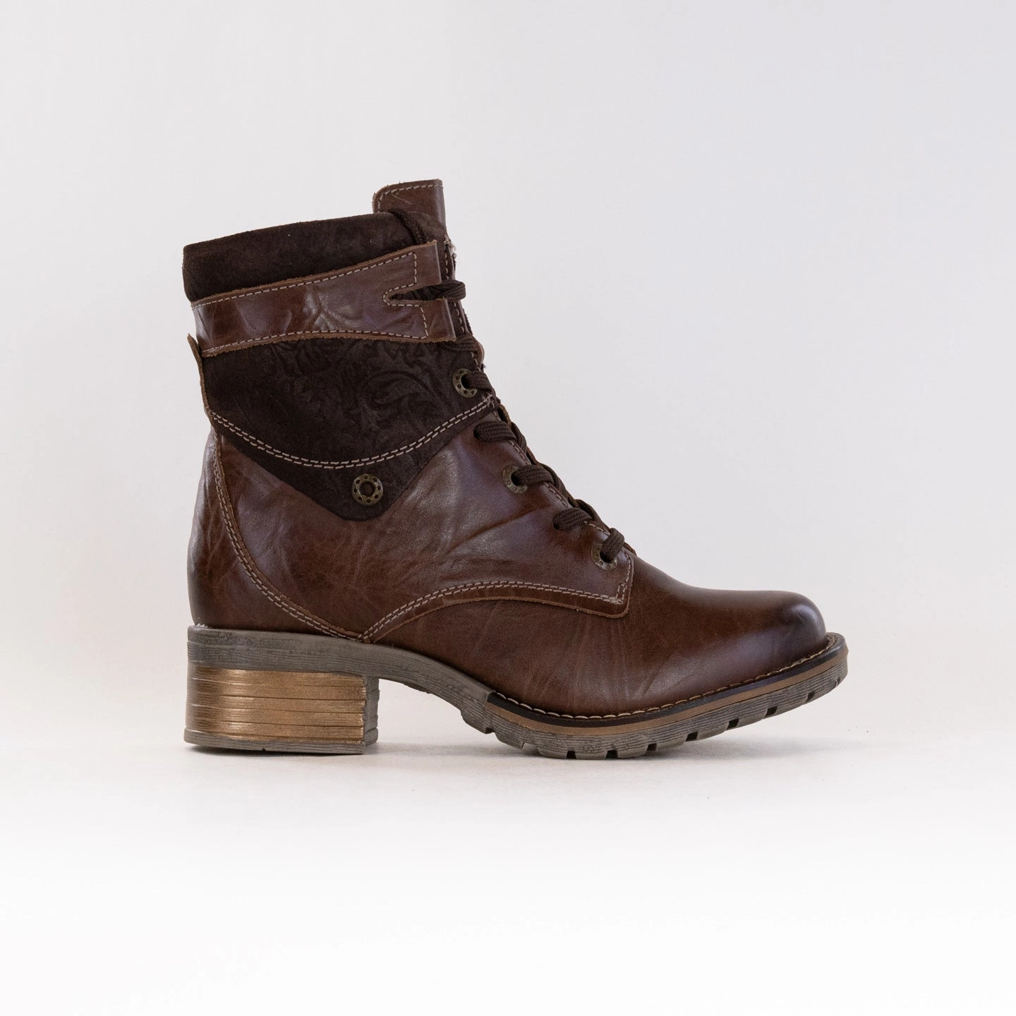 Croc Look Dromedaris Kara (Women's) - Chocolate Print