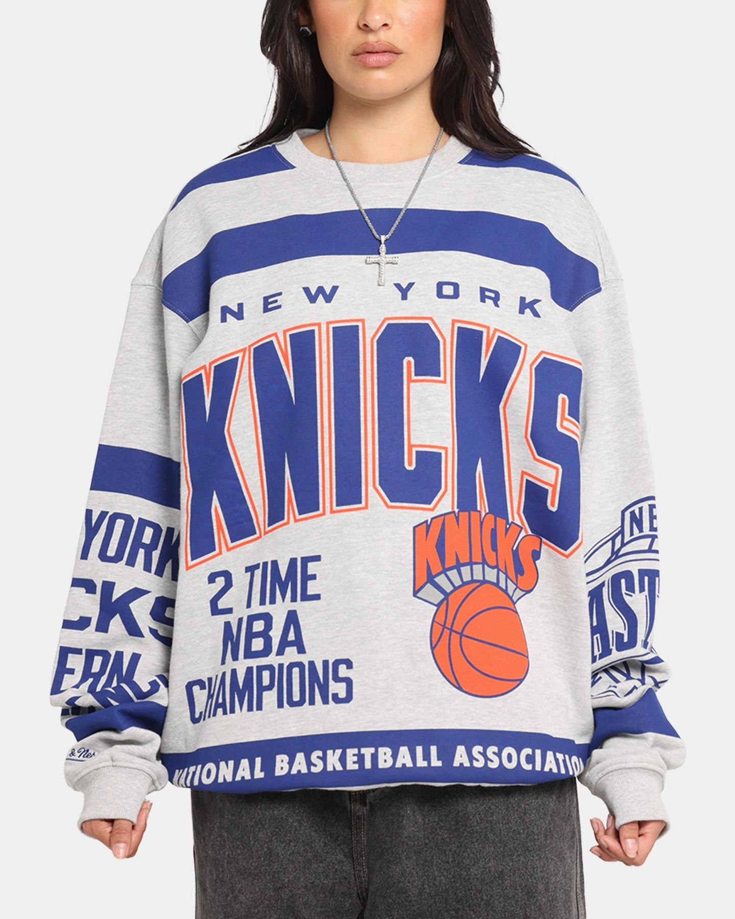 MoistureManagementSystem TearResistant Mitchell & Ness New York Knicks Letterform Crewneck Grey Marle/Official Team Color