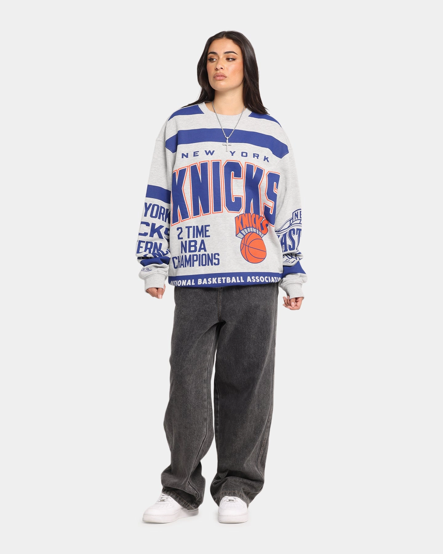 Mitchell & Ness New York Knicks Letterform Crewneck Grey Marle/Official Team Color QuickRelease Closures FlexibleKnit