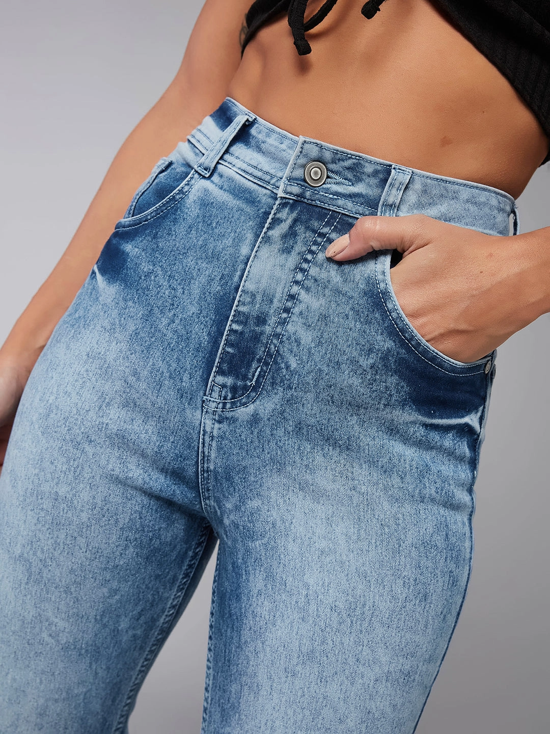 Casual Friday Picnic Style Nature Lover CHASEstretch? Light Blue Wide-Leg High-Rise Stretchable Denim Jeans