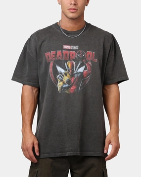AllDayComfort Natural Fiber Blend Goat Crew Marvel Deadpool Poster Heavyweight T-Shirt Black Wash