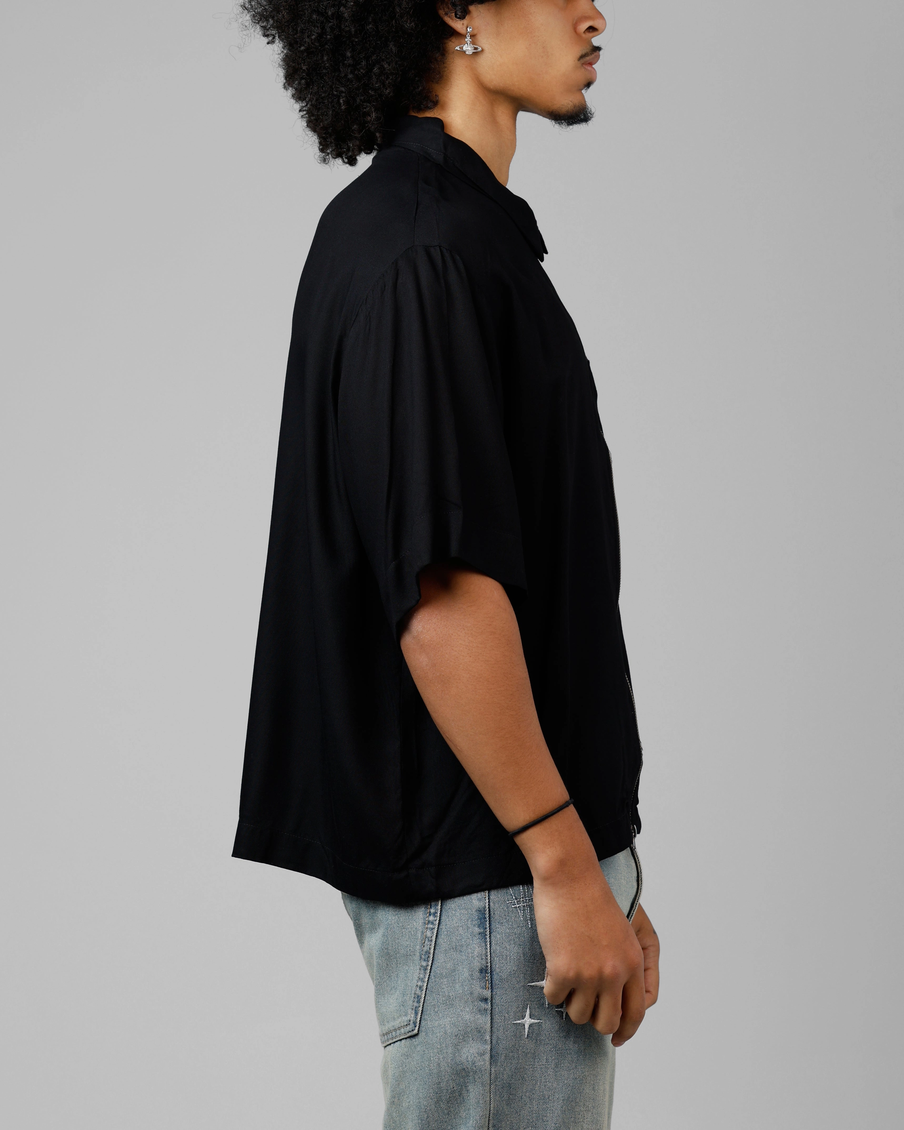 ResilientStretch Loiter Calabasas Shirt Black