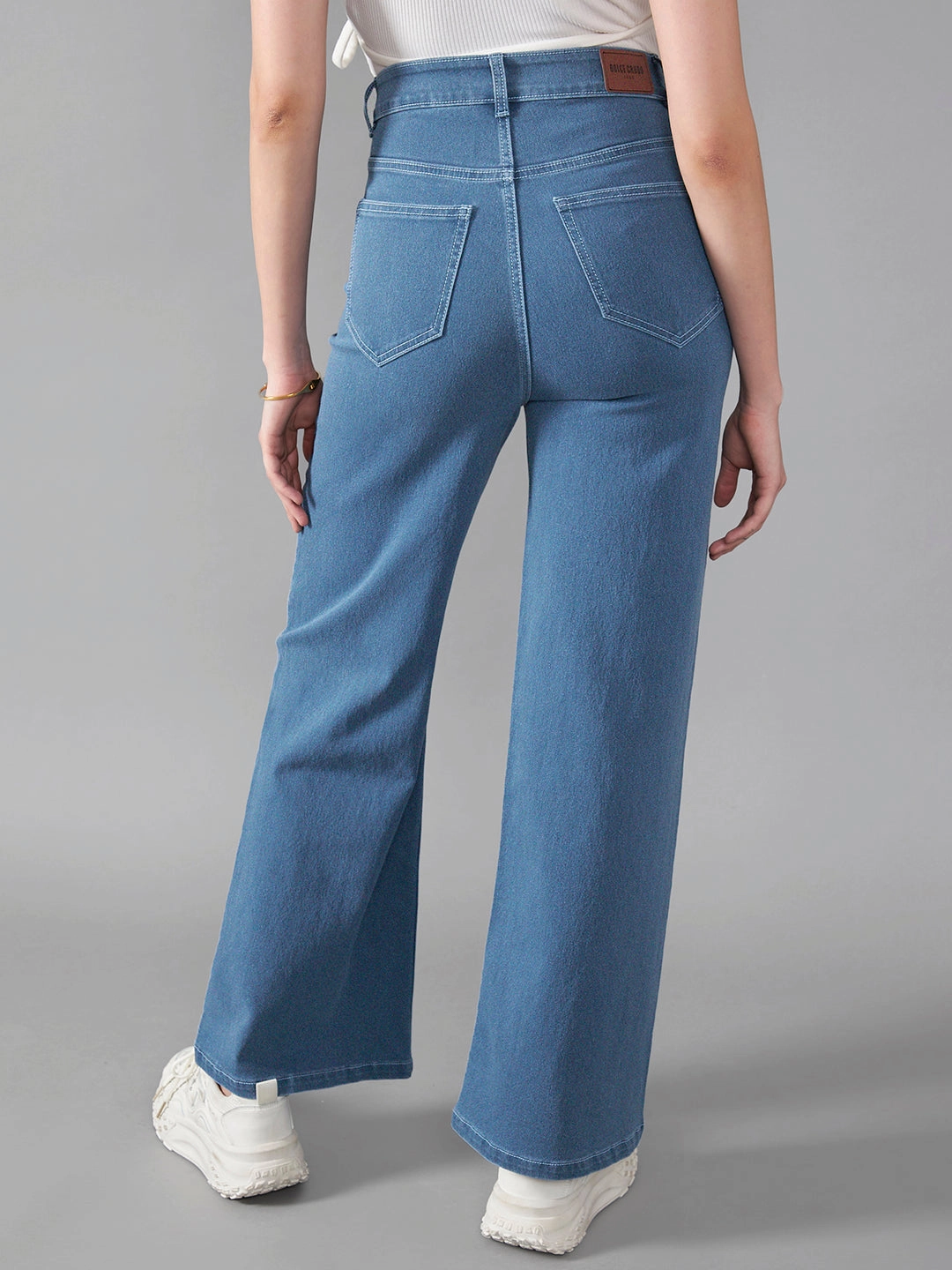 Smooth Feel Shopping Day Vibrant Office Wear 24/7 Comfort Blue Wide-Leg High-Rise Midly-Distressed Stretchable Denim Jeans