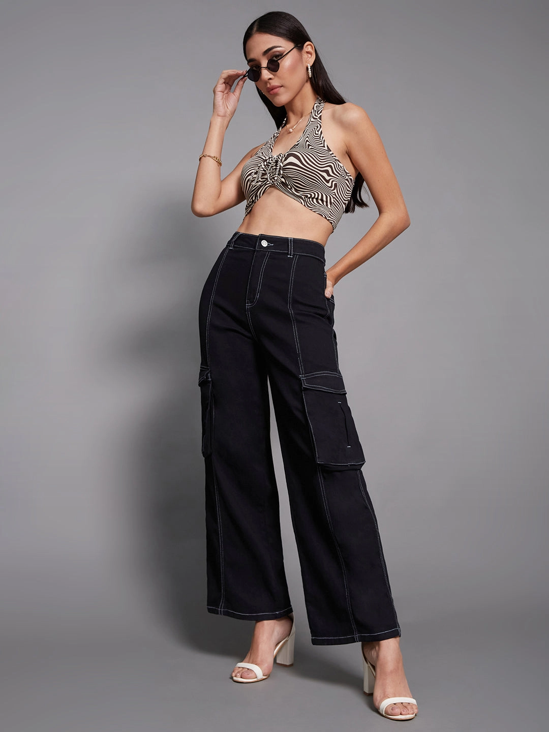 Total Comfort Cozy Vibe 24/7 Comfort Black Wide-Leg High-Rise Stretchable Cargo Pockets Denim Jeans