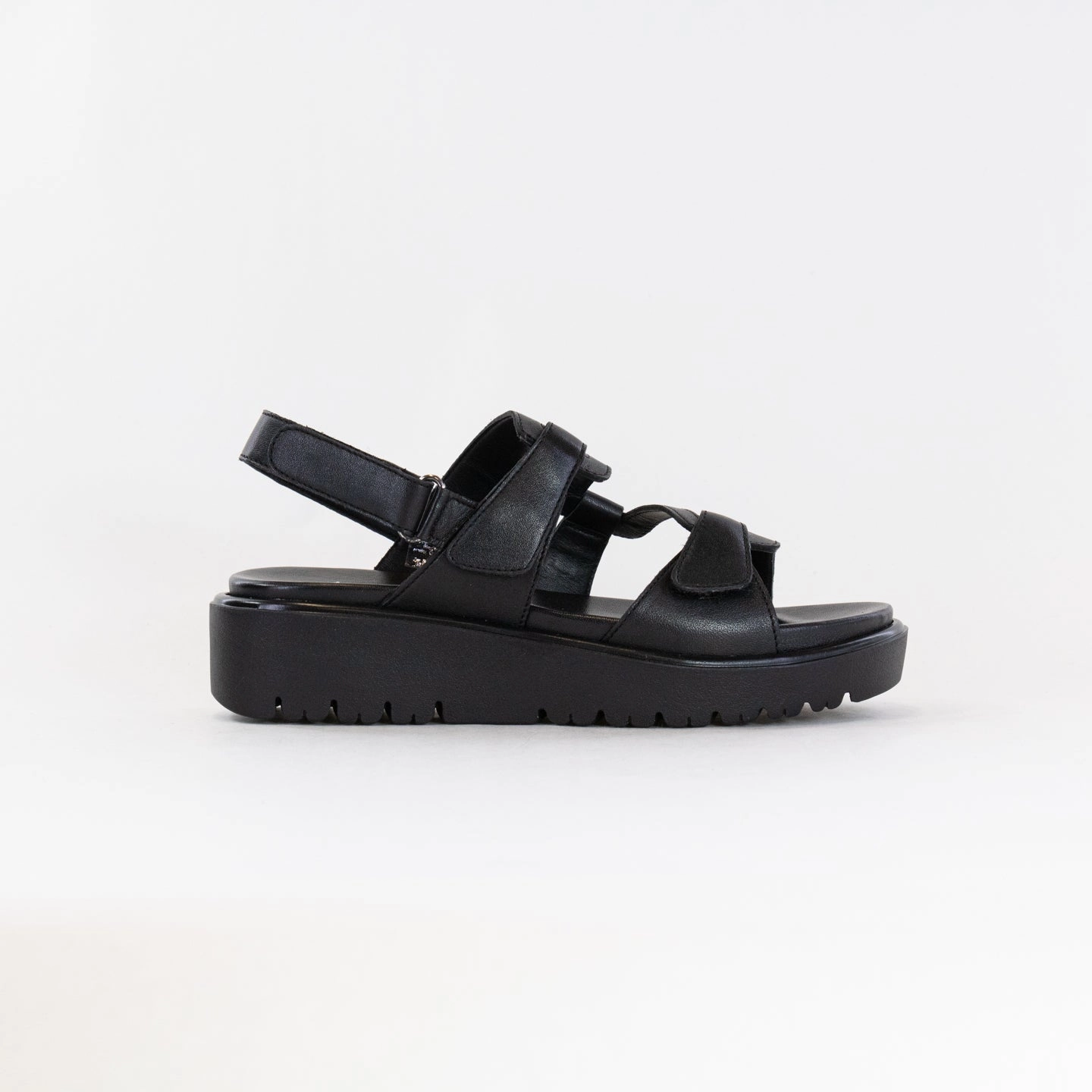Ara Bayview Sandal (Women's) - Black Minimal Feel All-Purpose Outdoor Shoes
