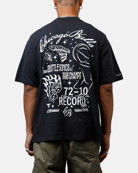 Reinforced Buttonholes Mitchell & Ness Chicago Bulls Roll The Dice T-Shirt Overdyed Black