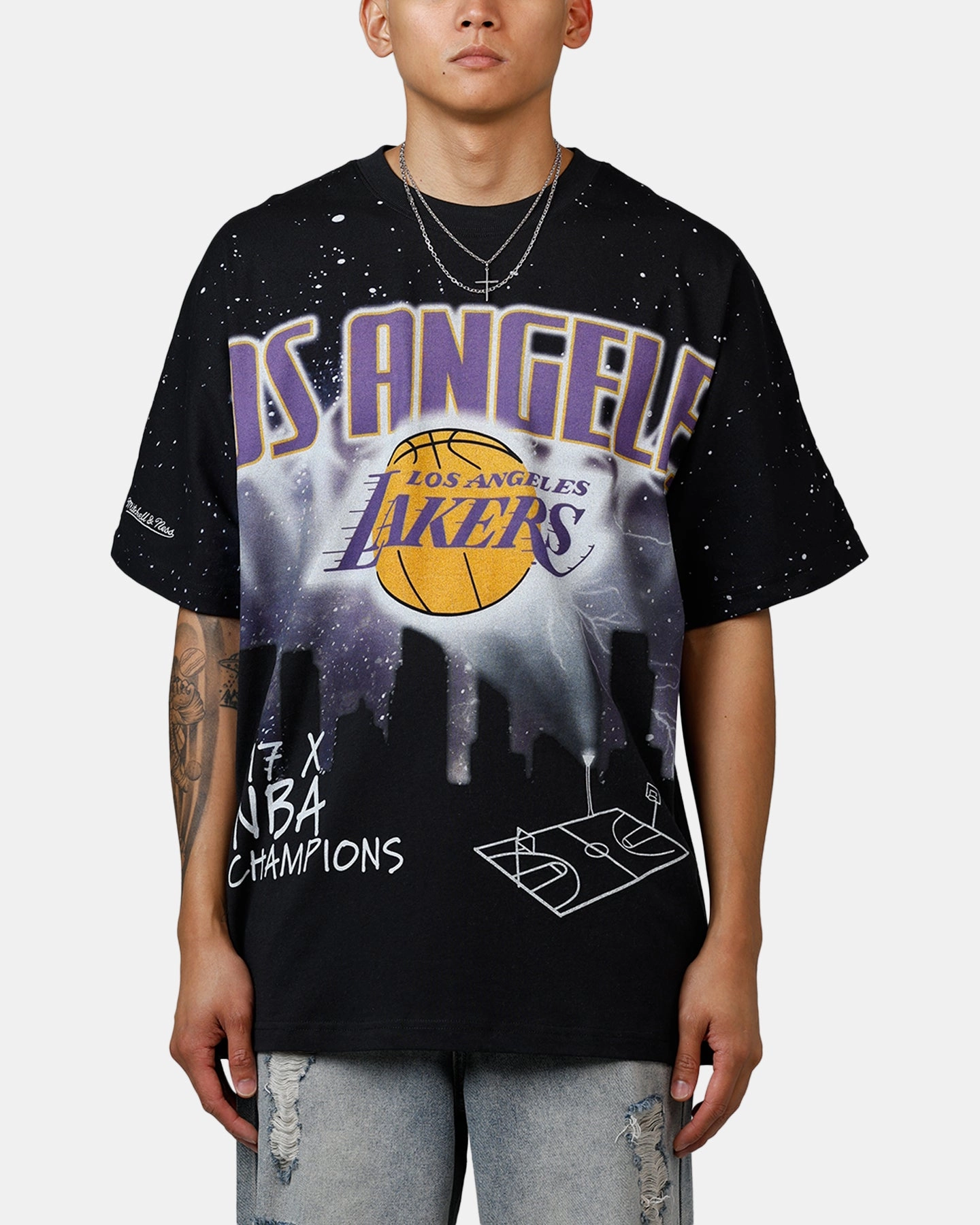 Mitchell & Ness Los Angeles Lakers Skyline T-Shirt Faded Black ErgonomicSleeves