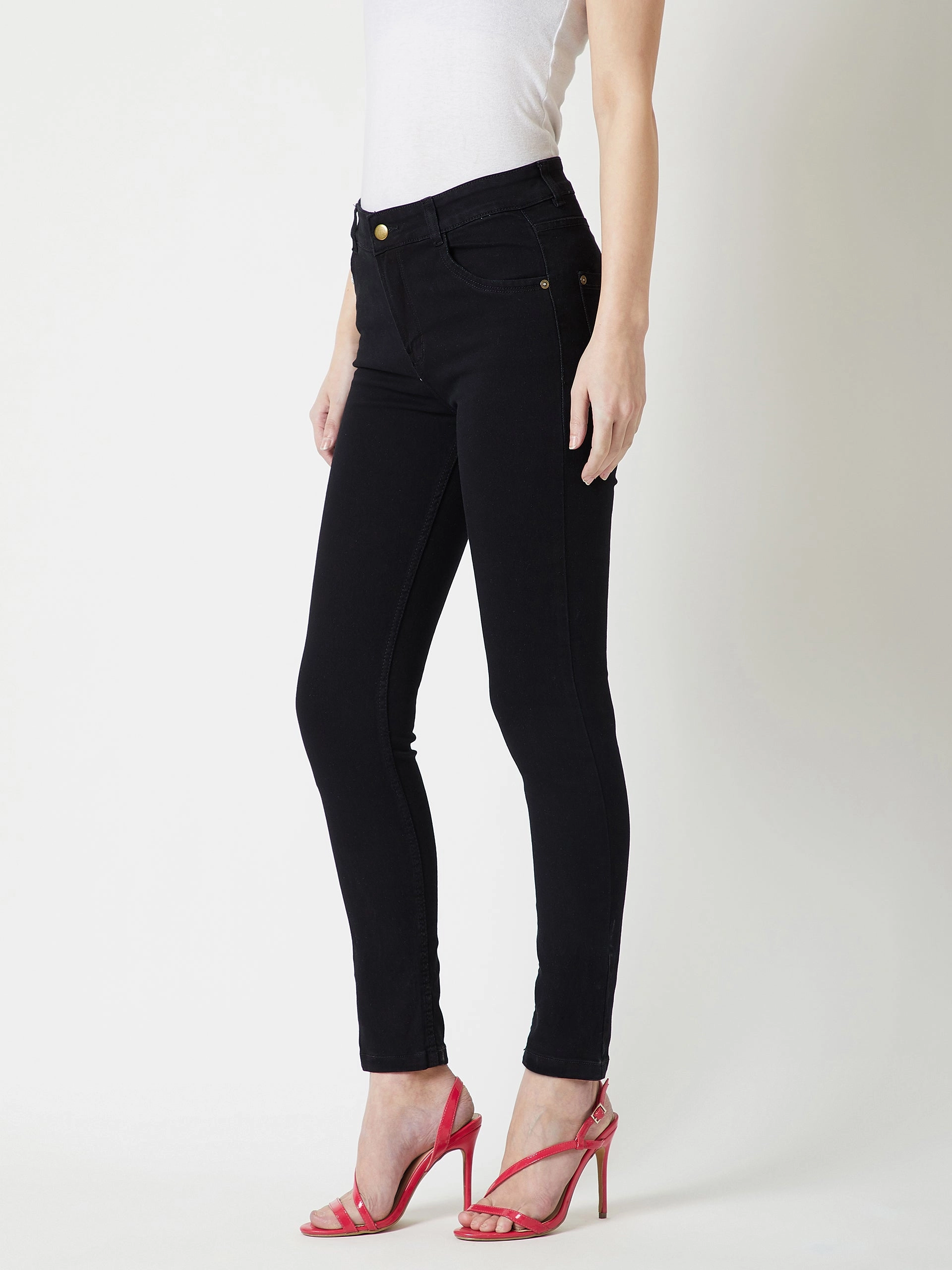Stylish Look Wrinkle Free Fabric Treatment 24/7 Comfort Black Slim-Fit Embellished High-Rise Stretchable Denim Jeans