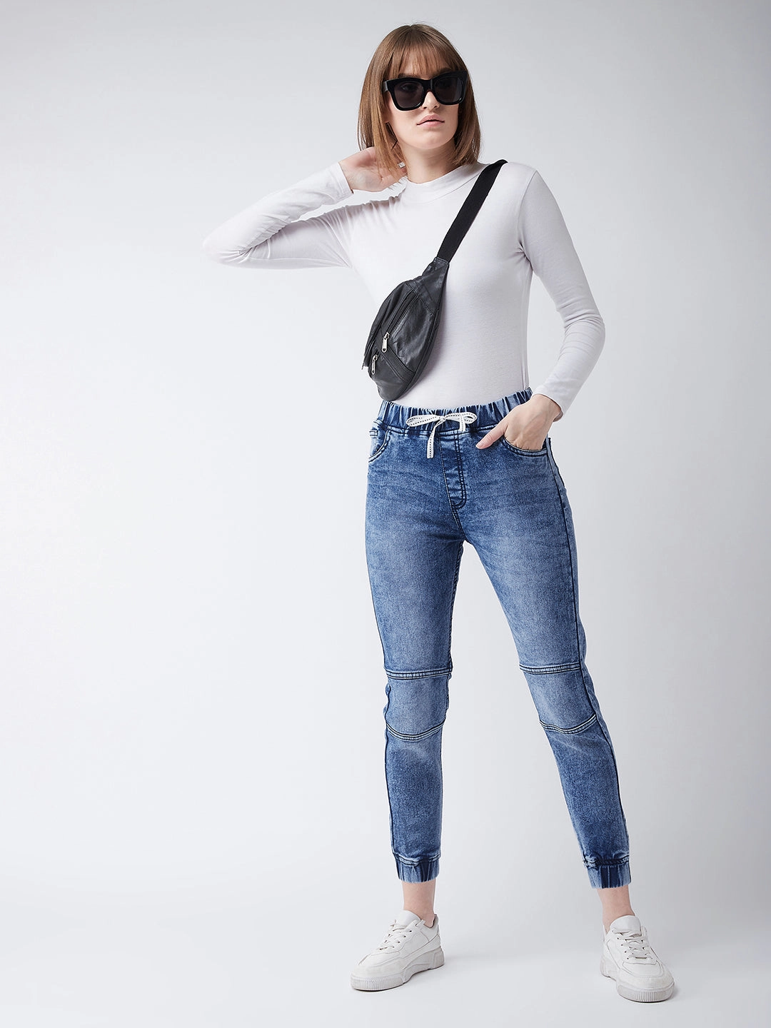 Pull-on style Sport Flex Women's Blue Relaxed Fit Mid Rise Regular Length Denim Stretchable Jogger Pants