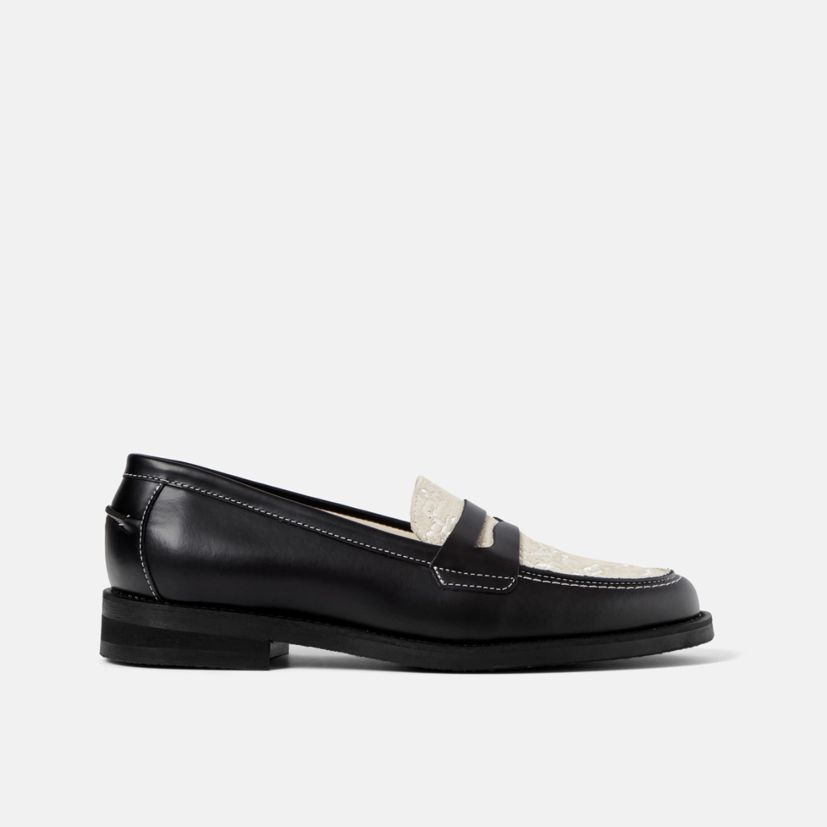 Wilde Black   White Vine Penny Loafer - Women's Bold Sprint