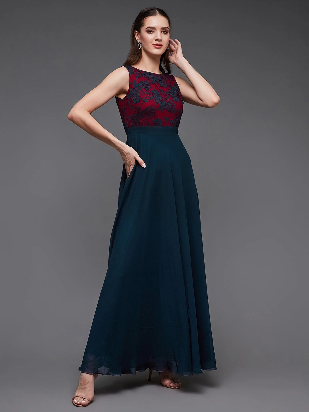 Women's Teal Round Neck Sleeveless Georgette & Lace Floral Fit & Flare Maxi Dress Love Blend