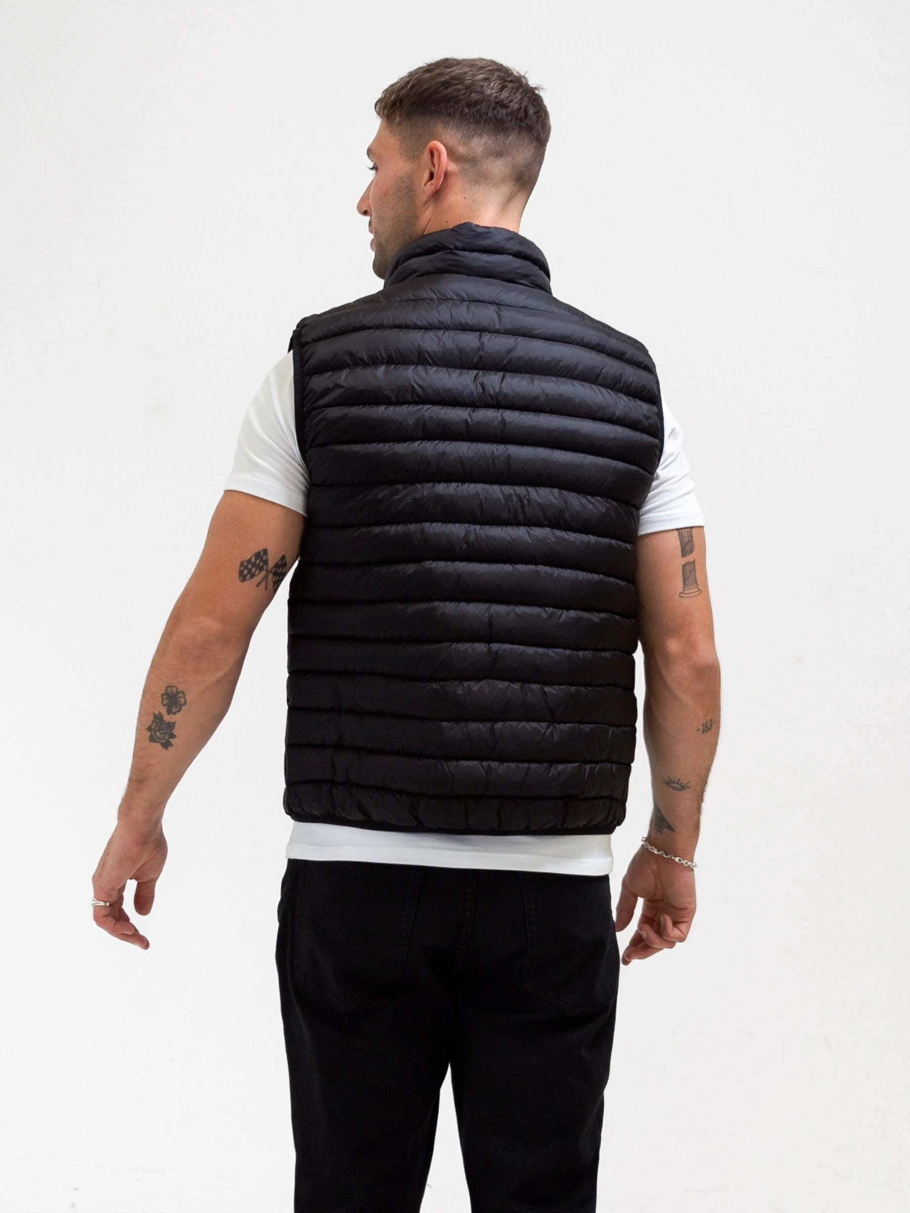 Tear Resistant Panels clean design Ellis Lightweight Gilet - Black
