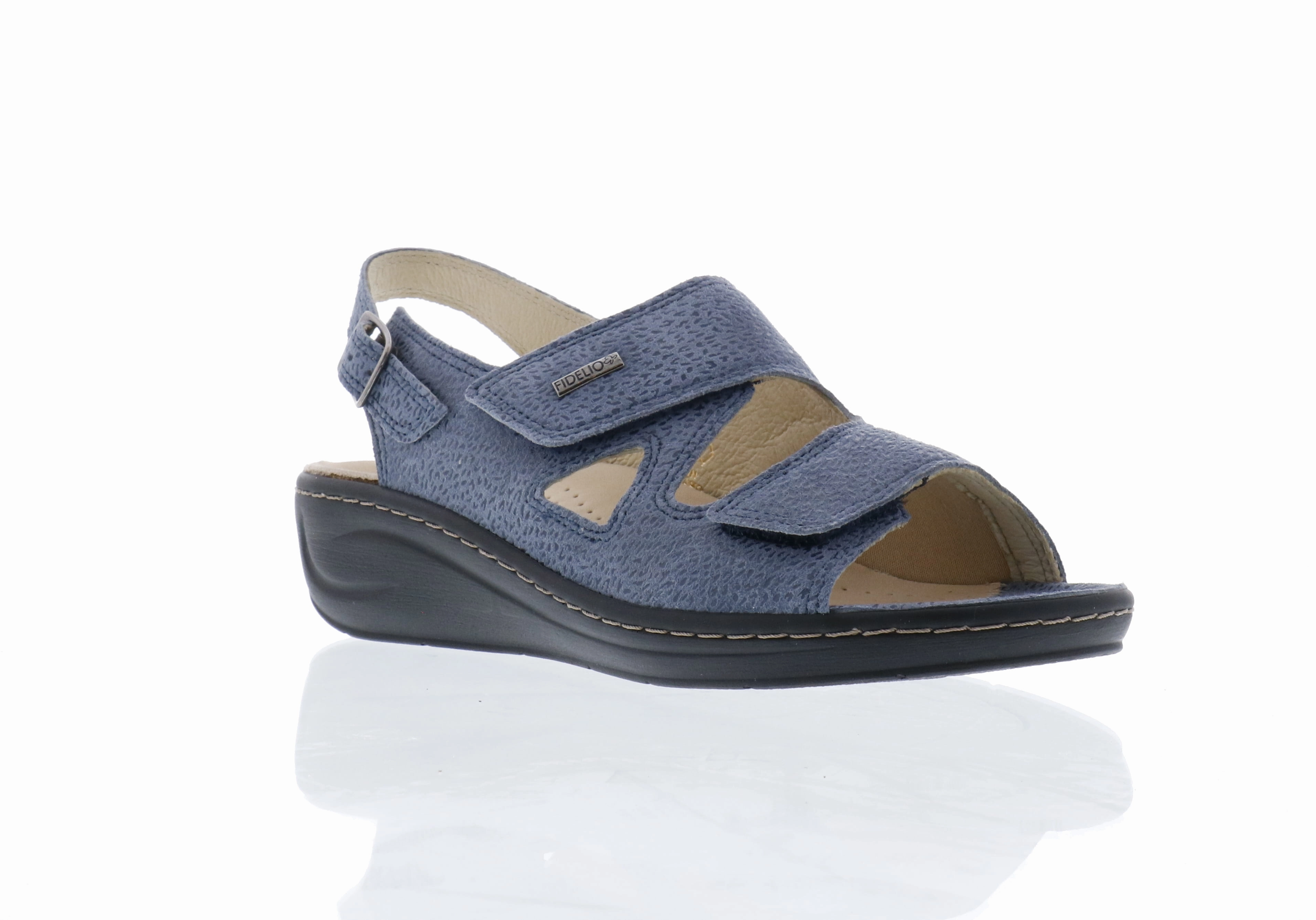 Fidelio Fabia (Women's) - Blue Haze waterproof Quick Buckle