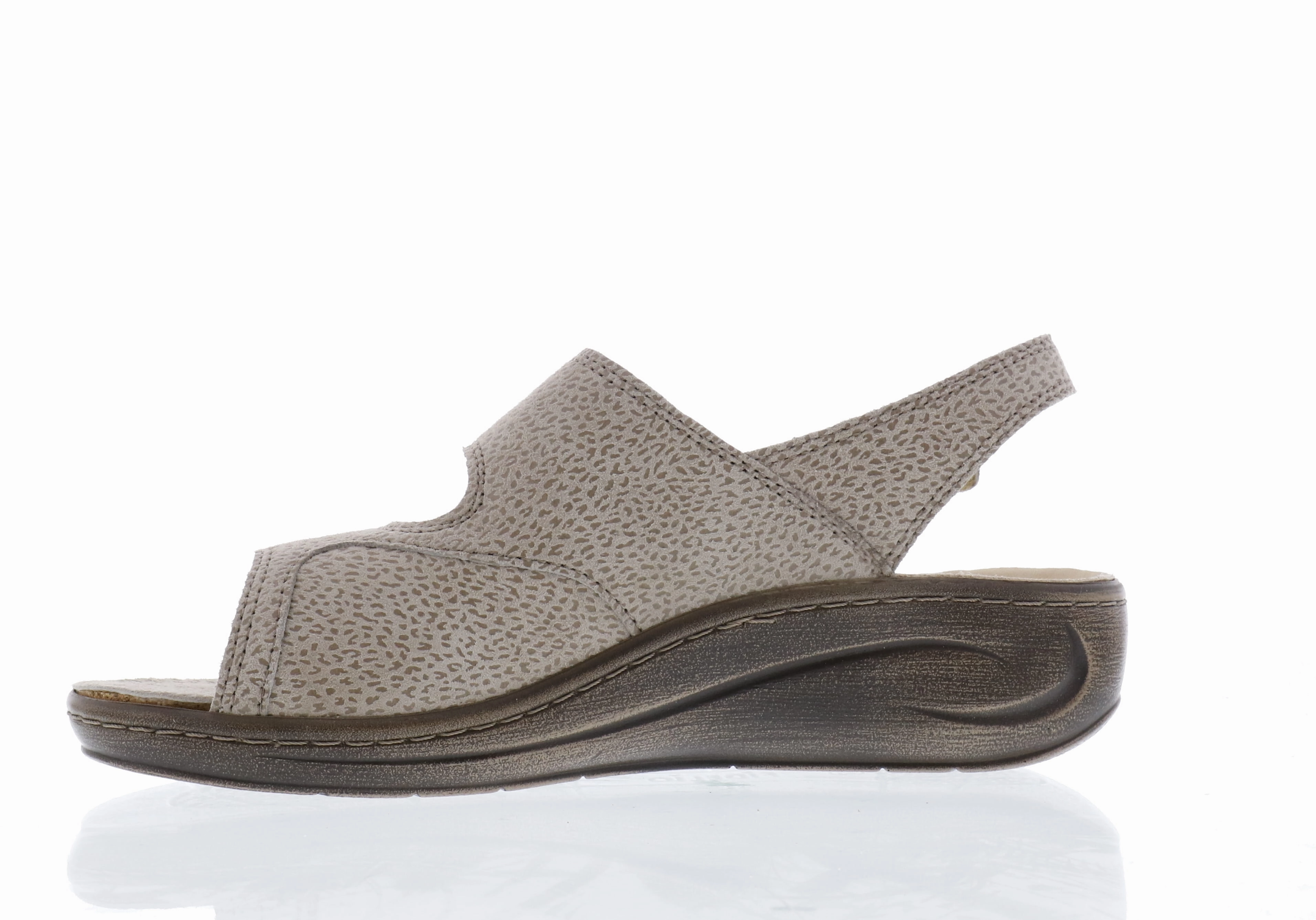 Fidelio Fabia (Women's) - Nocciola Licenze Anti Slip Tread Everyday Shoes