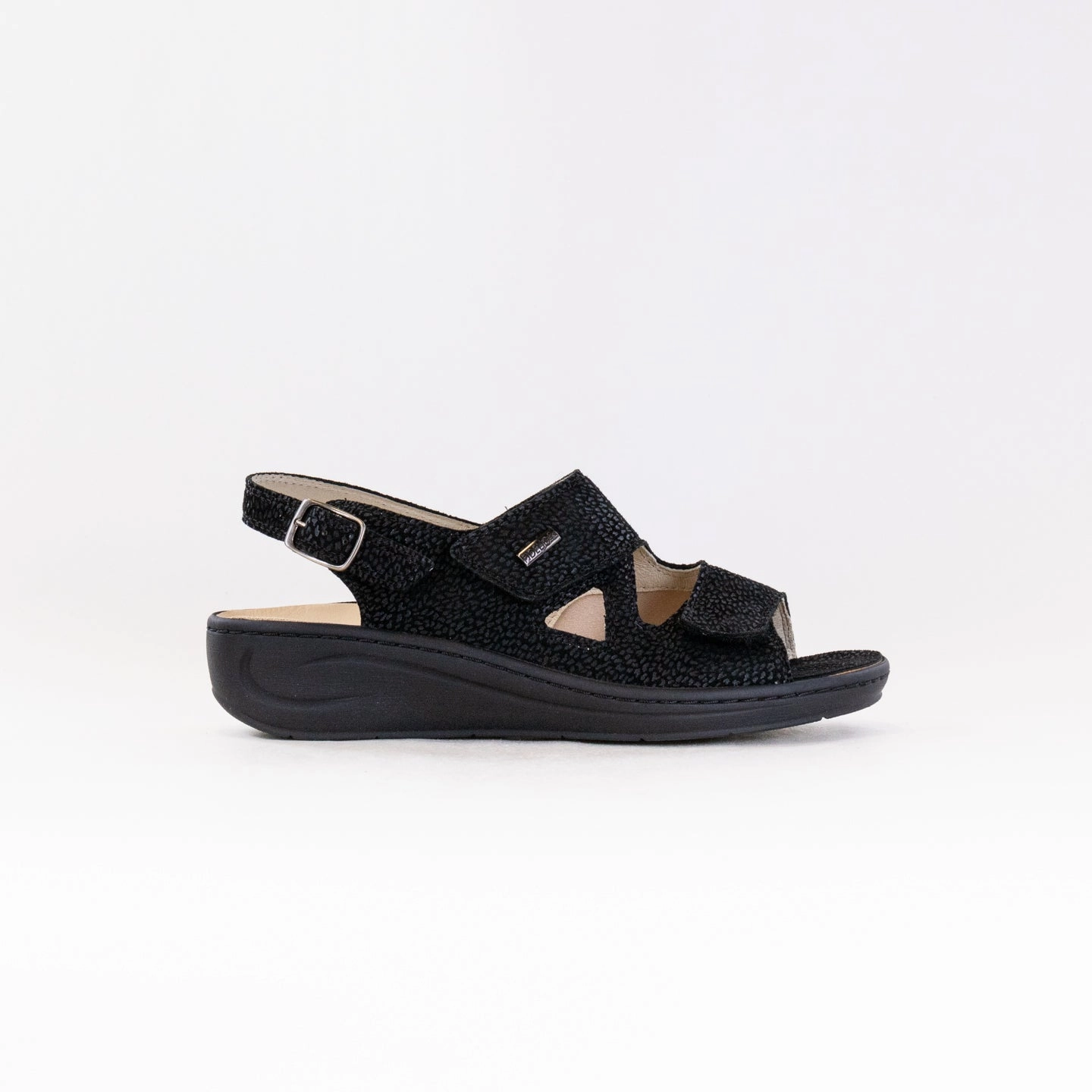 Fidelio Vienna Sandal (Women's) - Black Comfortable Footwear for Every Day