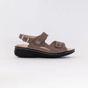 Anti Friction Lining Thin strap Finn Comfort Barbuda (Women's) - Gravel