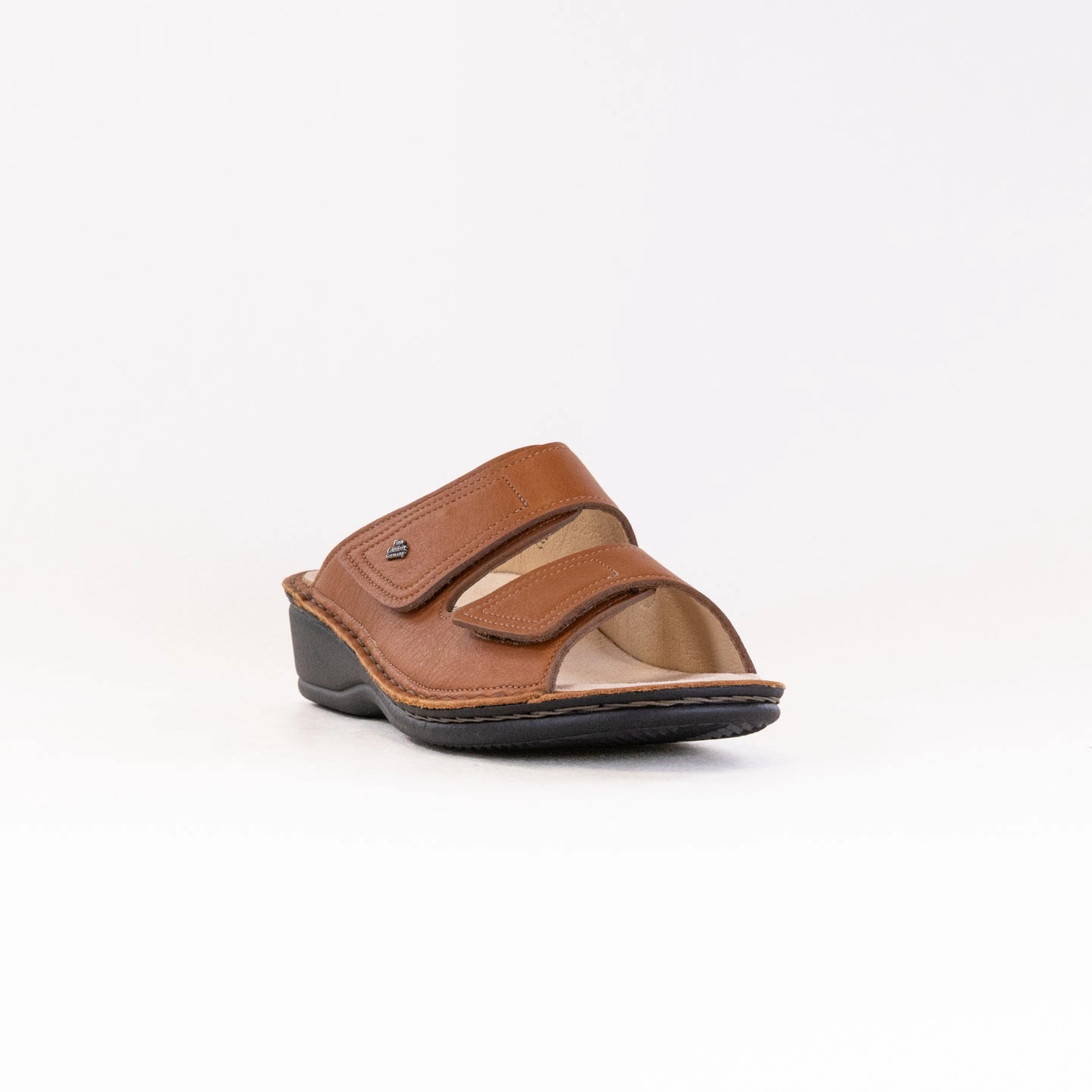 Practical Outdoor Shoes Move Easy Finn Comfort Jamaika-S (Women's) - Palio Saddle