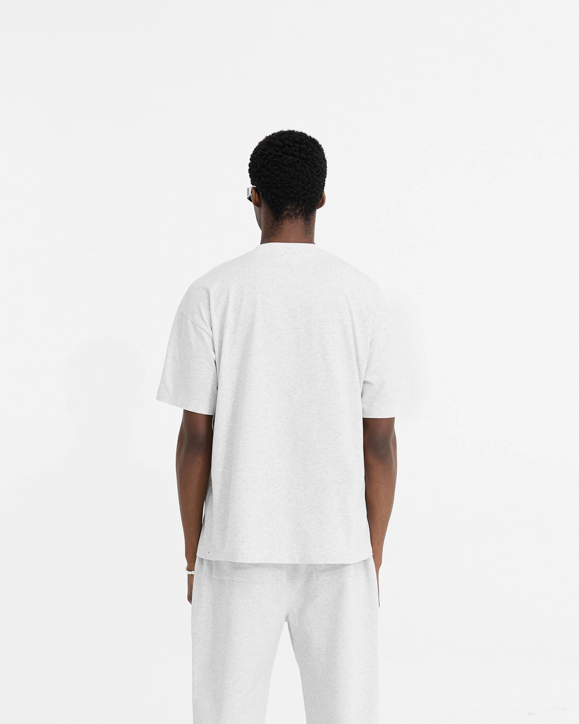 Short sleeved breeziness Cool and casual Initial Oversized T-Shirt - Ice Grey Marl