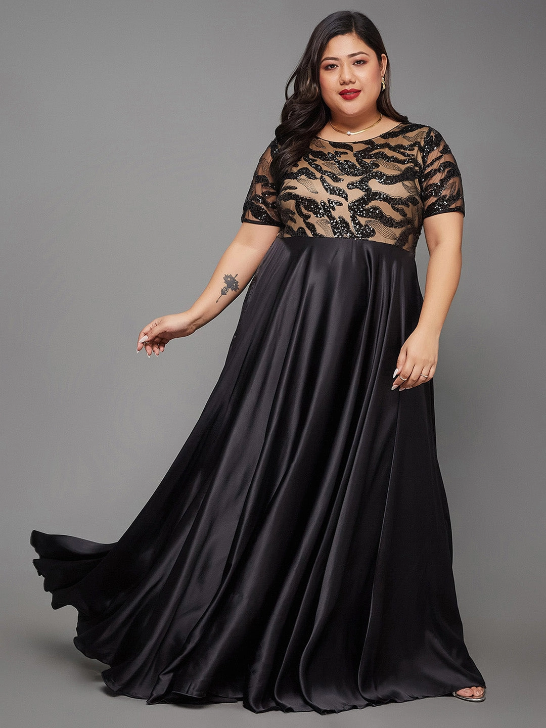 Body Bliss Black Abstract Fit & Flare Satin Maxi Dress Delicate Lines