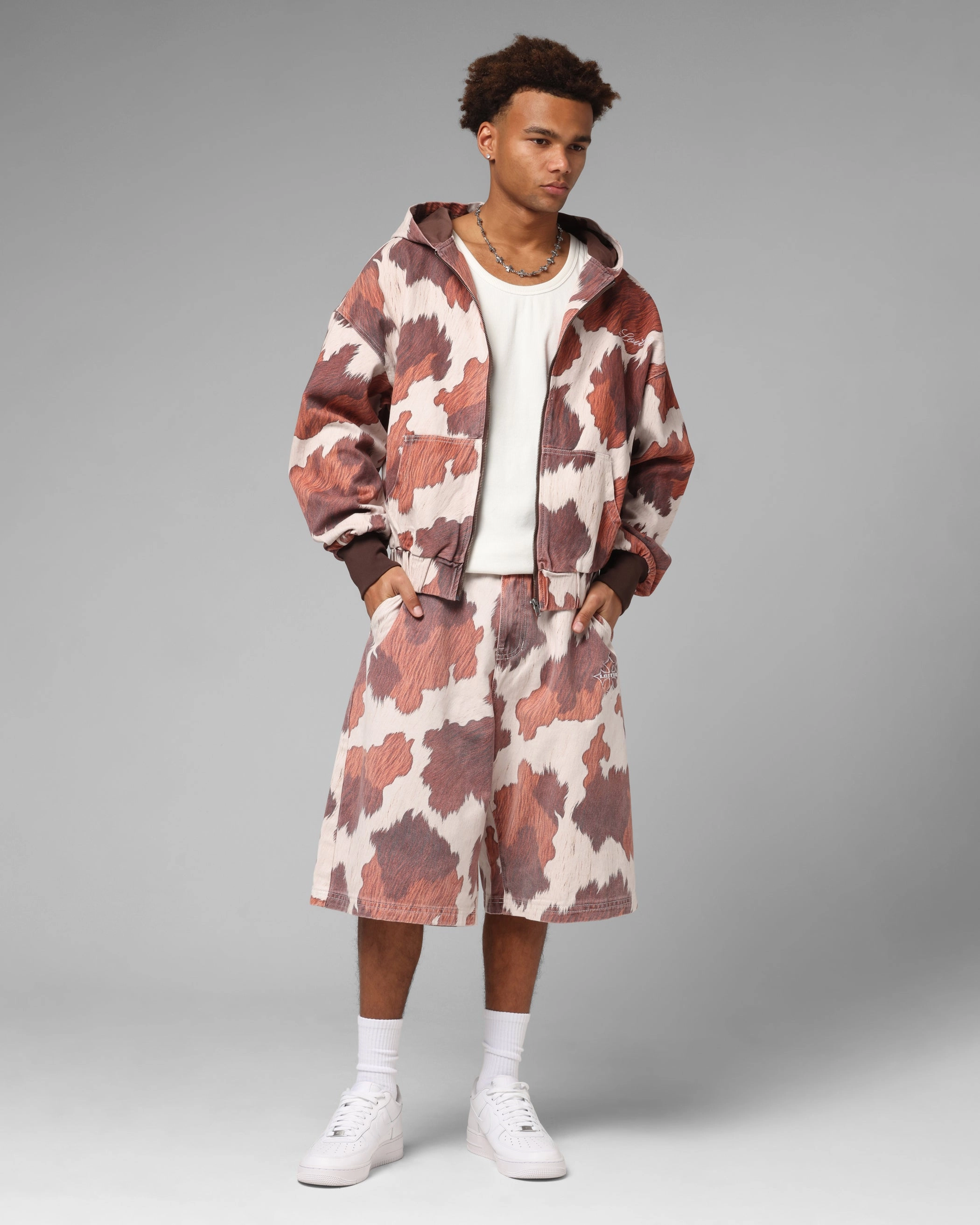 Luxe Look Chill Style Loiter Hide Jorts Cowhide