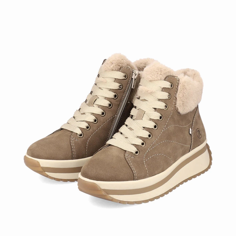 Shock Absorbing Remote Hiking Rieker W0961-24 (Women's) - Brown