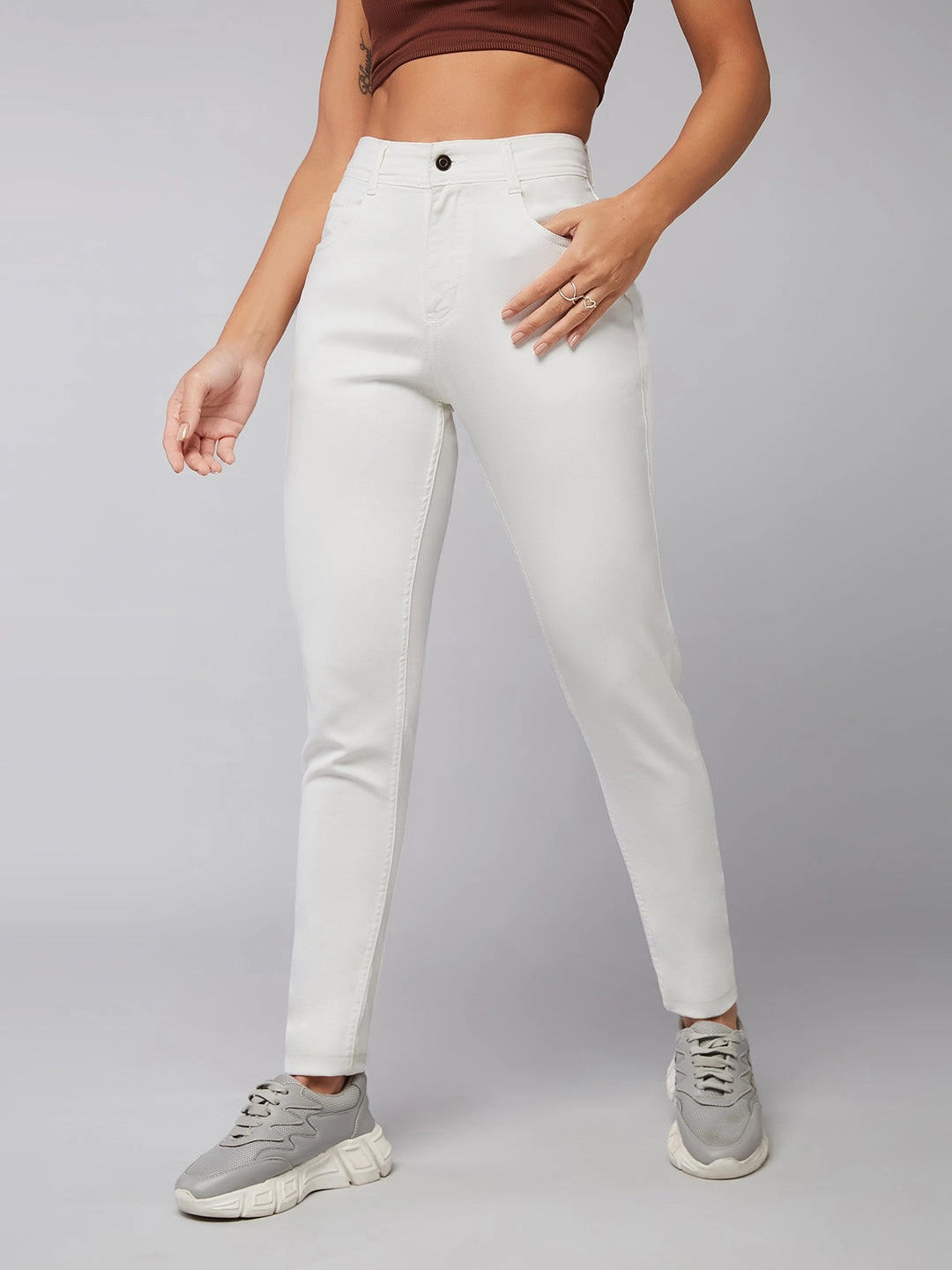 High Quality Eco Friendly All Day Wear 24/7 Comfort White Skinny Mid-Rise Clean-Look Bleached Stretchable Denim Jeans