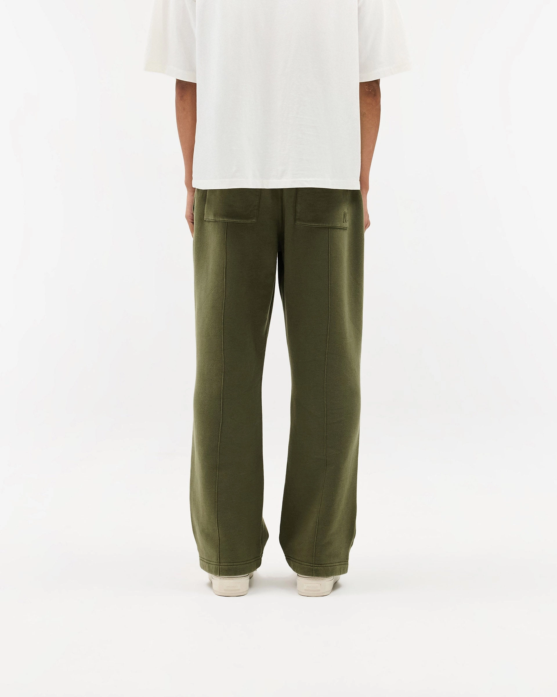 Sporty Layer Initial Sweatpants - Army Green