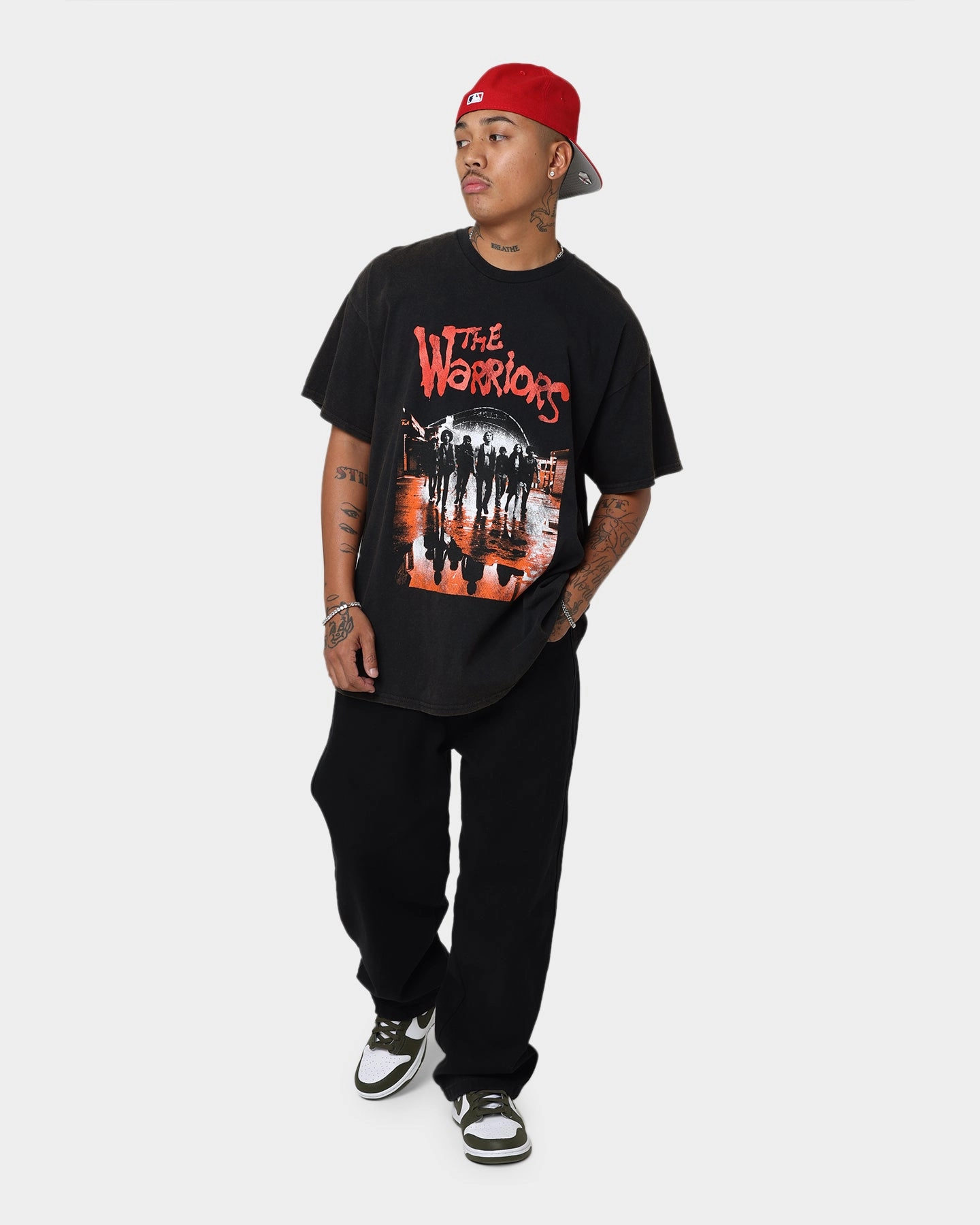 Stylish Jacket Raglan Sleeve American Thrift X The Warriors The Warriors Vintage T-Shirt Black Wash