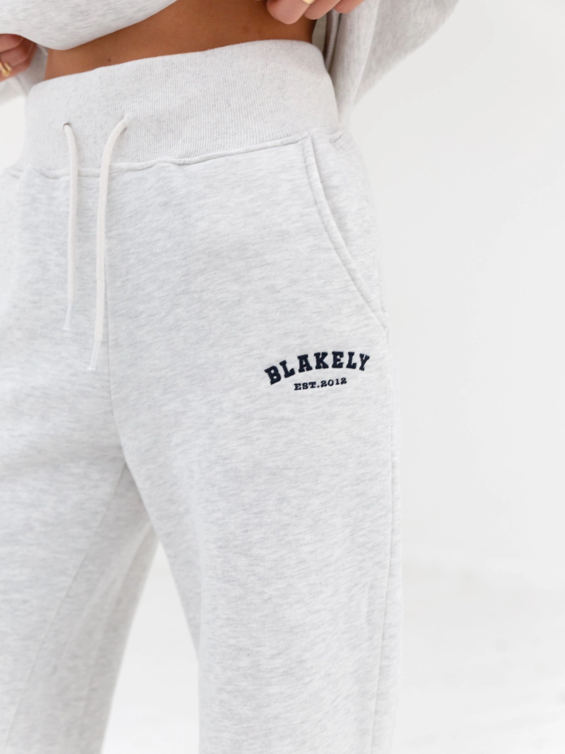 Fitted Style Comfy Fit Varsity Wide Leg Sweatpants - Marl White