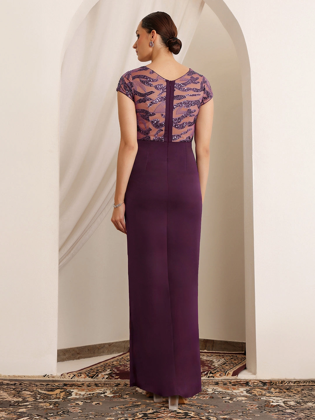 Women's Purple Round Neck Short Sleeve Embellished Pleated Satin Maxi Dress Soft Drape