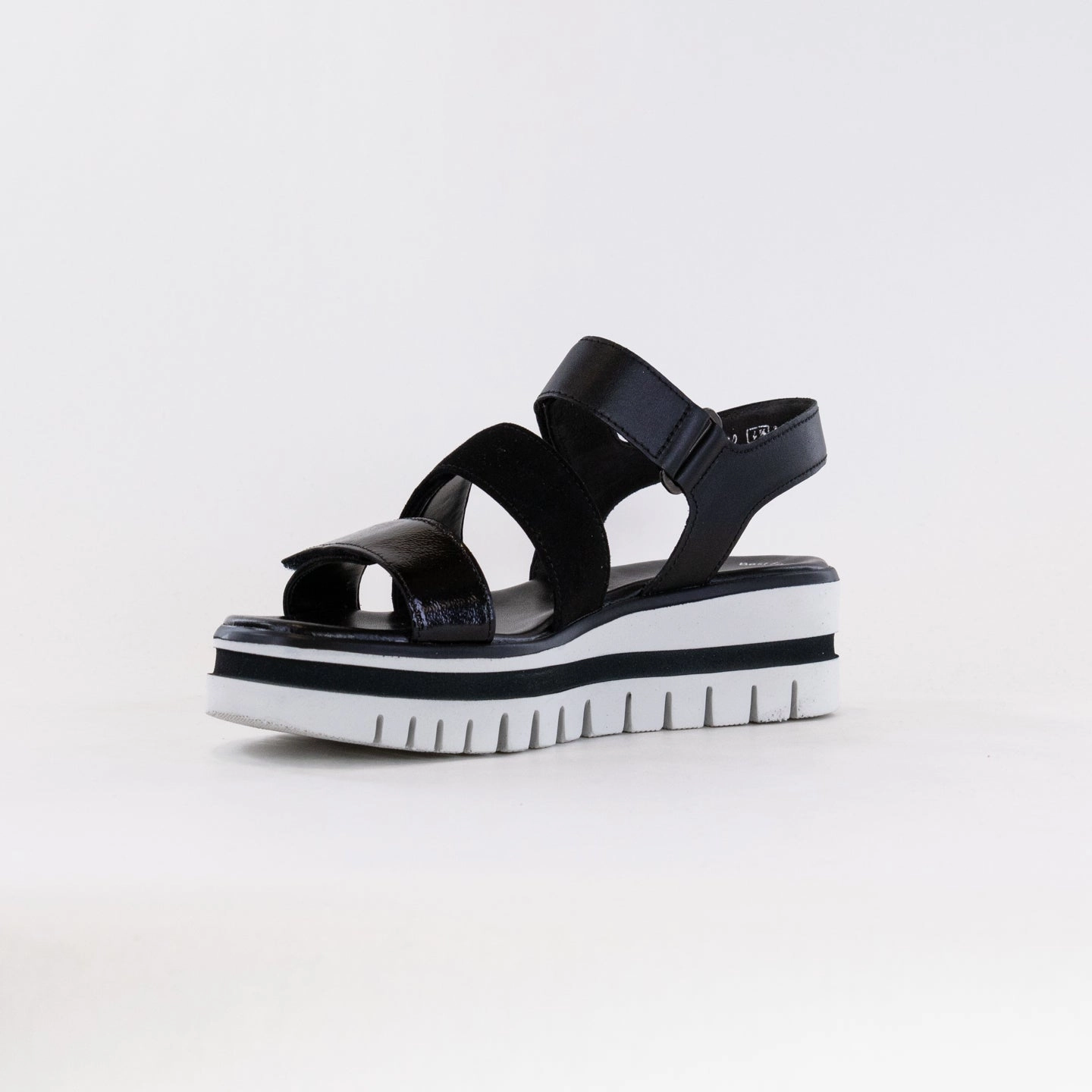 Soft Walk Fashionable Open-toe Sandals Gabor 44.620.27 Three Strap Sandal (Women's) - Black