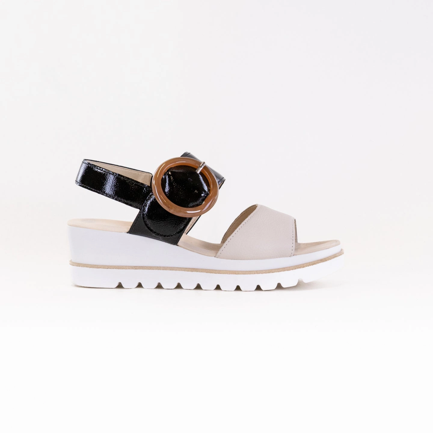 Sunset Hour Minimalist Design Gabor 64.645 Sandal (Women's) - Creme/Schwarz