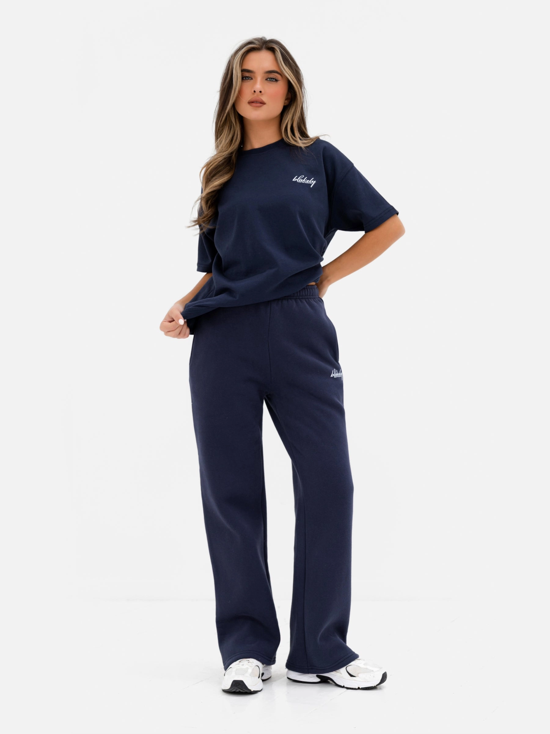 Timeless Fit Cold Weather Wear Georgia Wide Leg Sweatpants - True Navy