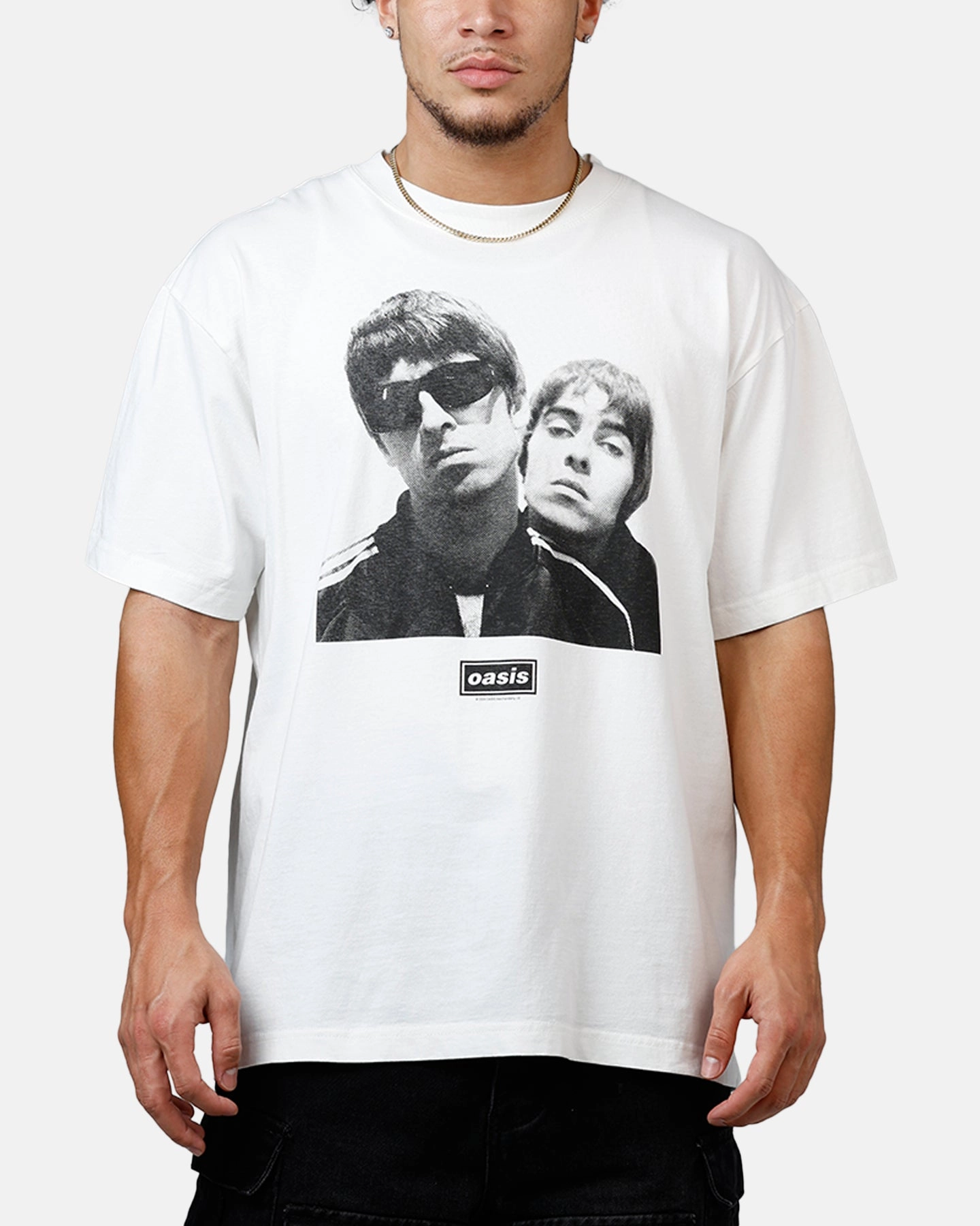 Global Merchandising Oasis Photo T-Shirt White Cold Weather