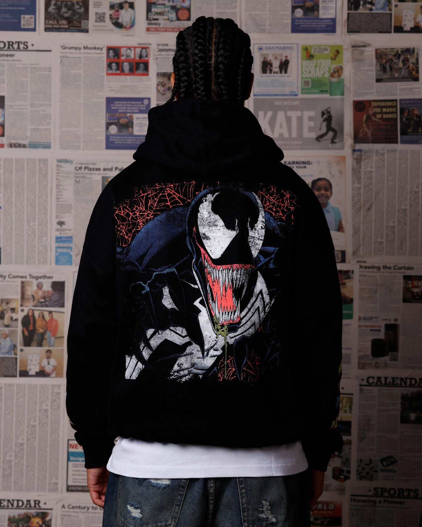 CrossGrain Fabric Ribbed Hem Finish Goat Crew Marvel Venom The Venom Show Premium Hoodie Black