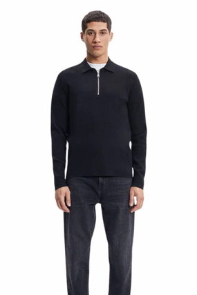 Tonal Stitching Detail Light Warmth Guna Half Zip