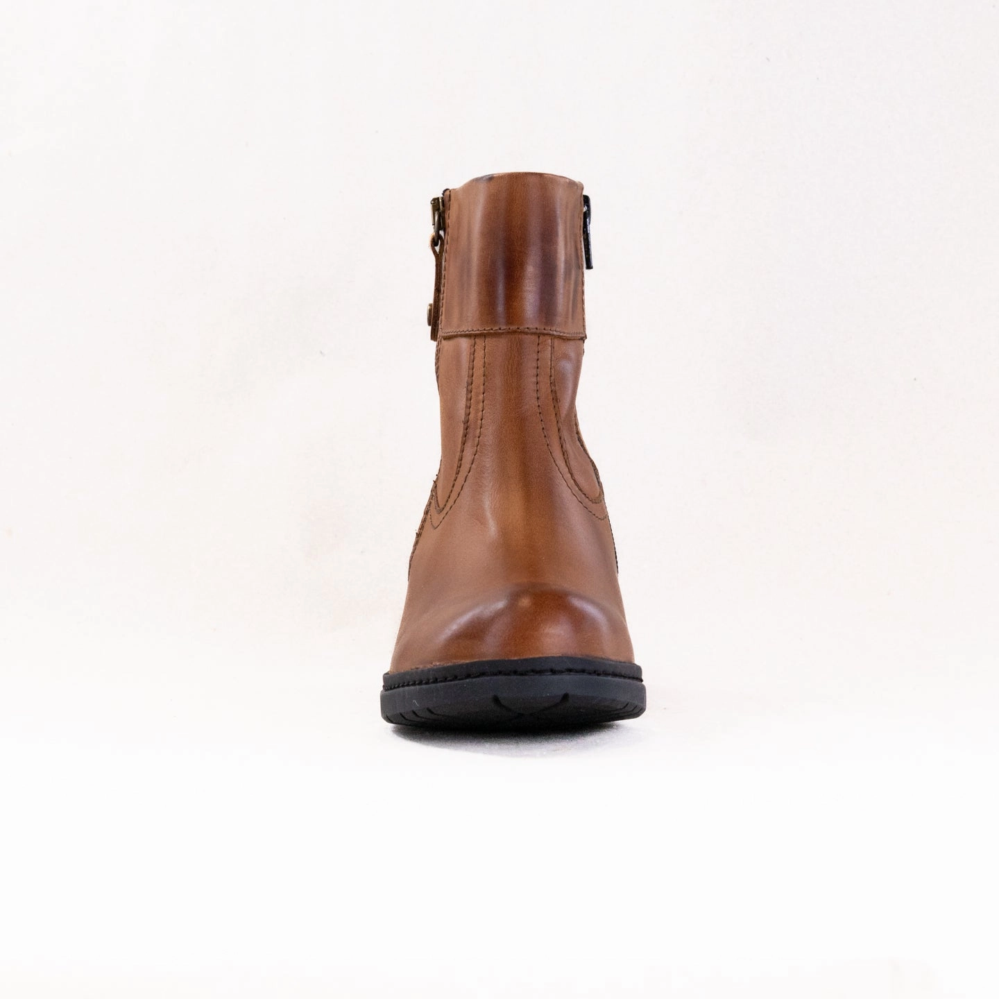 Wolky Fairview (Women's) - Cognac Comfy Wax Seamless Interior