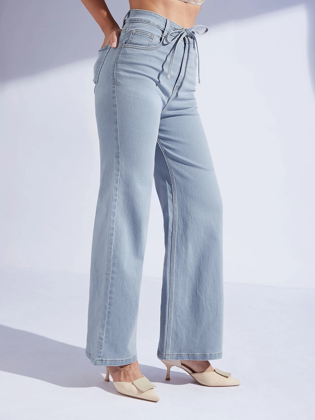 Style Focus Suitable Outfit Women's Light Blue High-Rise Wide Leg Stretch Denim Jeans with Tie-Up Waist