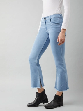 Loose Textured Travel Outfit Women's Light Blue Bell-Bottom Semi Bootcut High-Rise Cropped Stretchable Denim Jeans