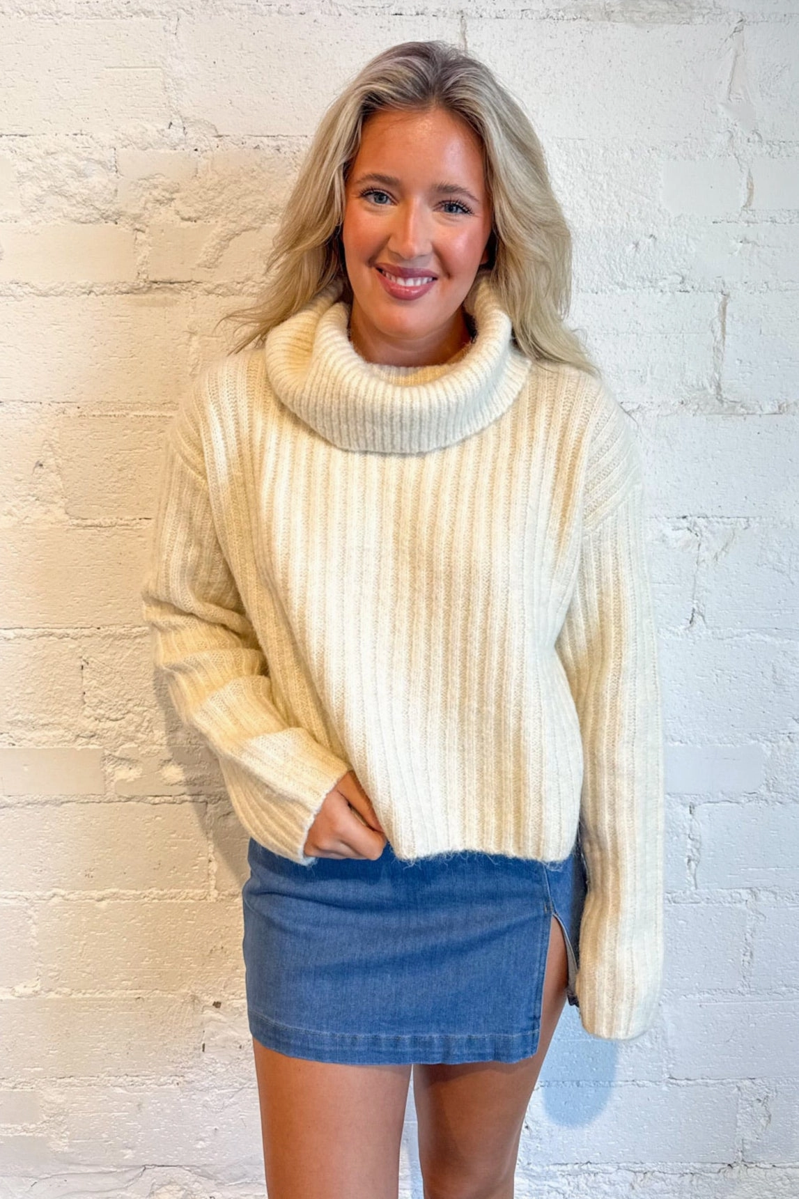 Bruni Sweater ribbed texture DoubleLayered Hem