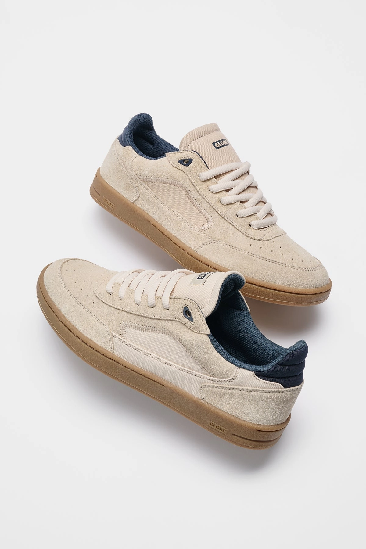 Reflective Design Holand