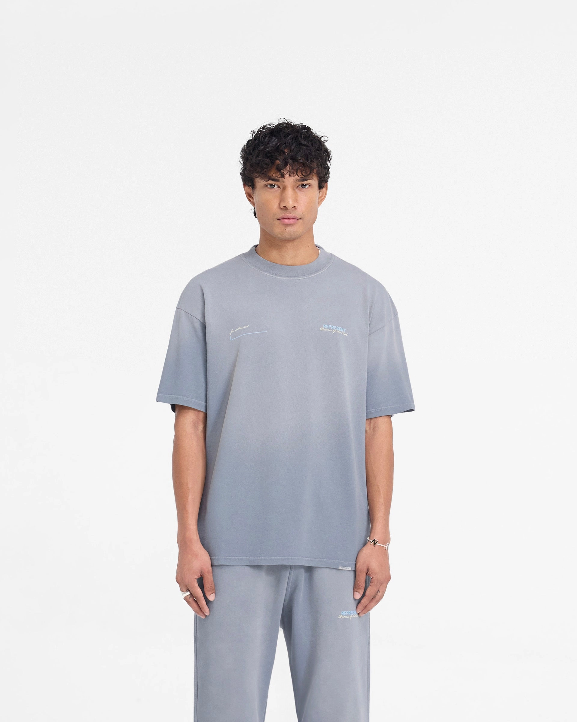 Comfy Active Fit MoistureControlFibers Patron Of The Club T-Shirt - Washed Grey